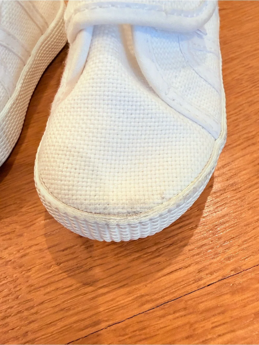 Superga great gently